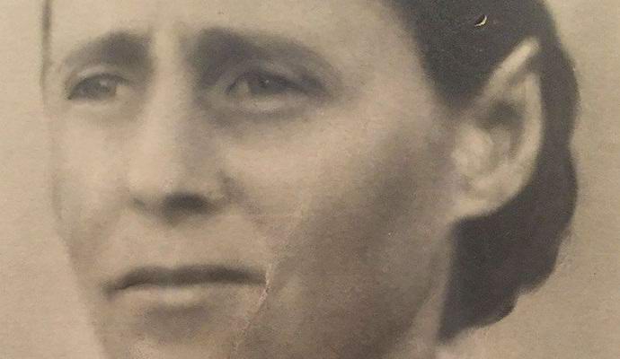 Lo specialista ha fotografato un fantasma nella finestra dei vicini