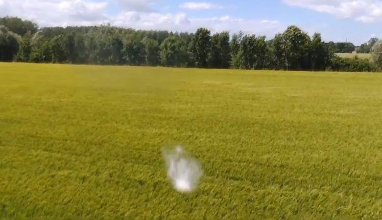 Uno strano UFO catturato da un drone