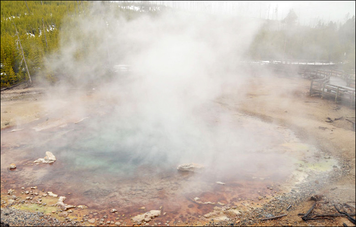 Il turista se n'è andato - le sue scarpe sono rimaste
