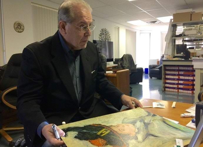 Una scoperta straordinaria sotto la macchina da cucire