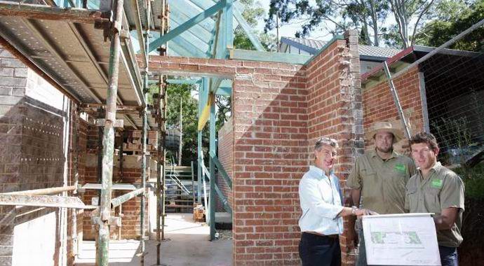 In Australia, ha iniziato a costruire case nel Feng Shui