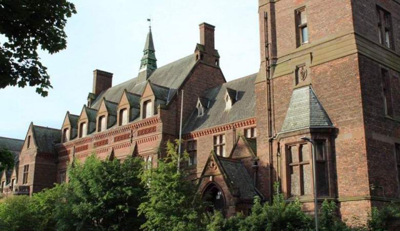 In un ex ospedale psichiatrico fotografato un fantasma del paziente