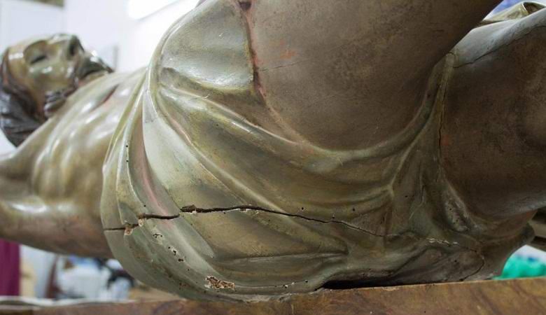 Un messaggio al futuro si trova nell'antica statua di Cristo