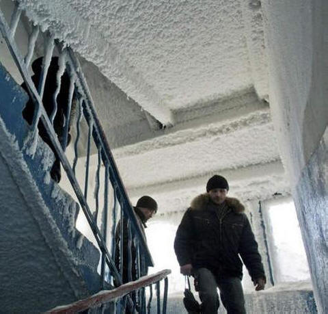In Kazakistan, meno 59 gradi, a casa, come in un congelatore