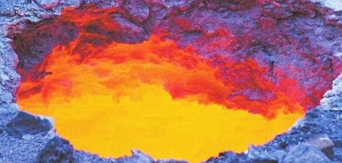 La Cina ha scoperto uno straordinario buco sputafuoco