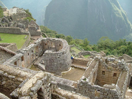 File: Machupicchu intihuatana.JPG