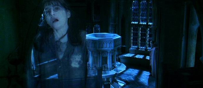 Un fantasma malvagio di una studentessa è finito nel gabinetto di una scuola del Bangladesh