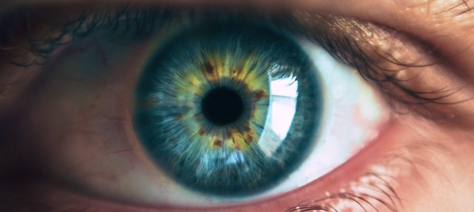 Il primo hacking del genoma al mondo viene utilizzato per cercare di curare la cecità congenita 