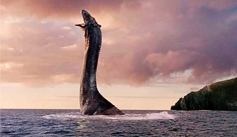 Mostro d'acqua misterioso avvistato in Cina