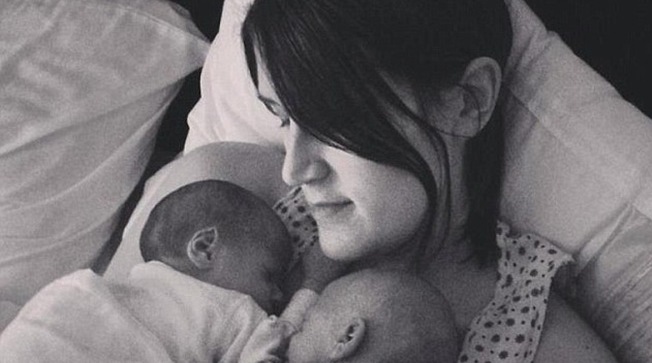 Una donna è nata un uomo, ma voleva davvero e ... è diventata una madre